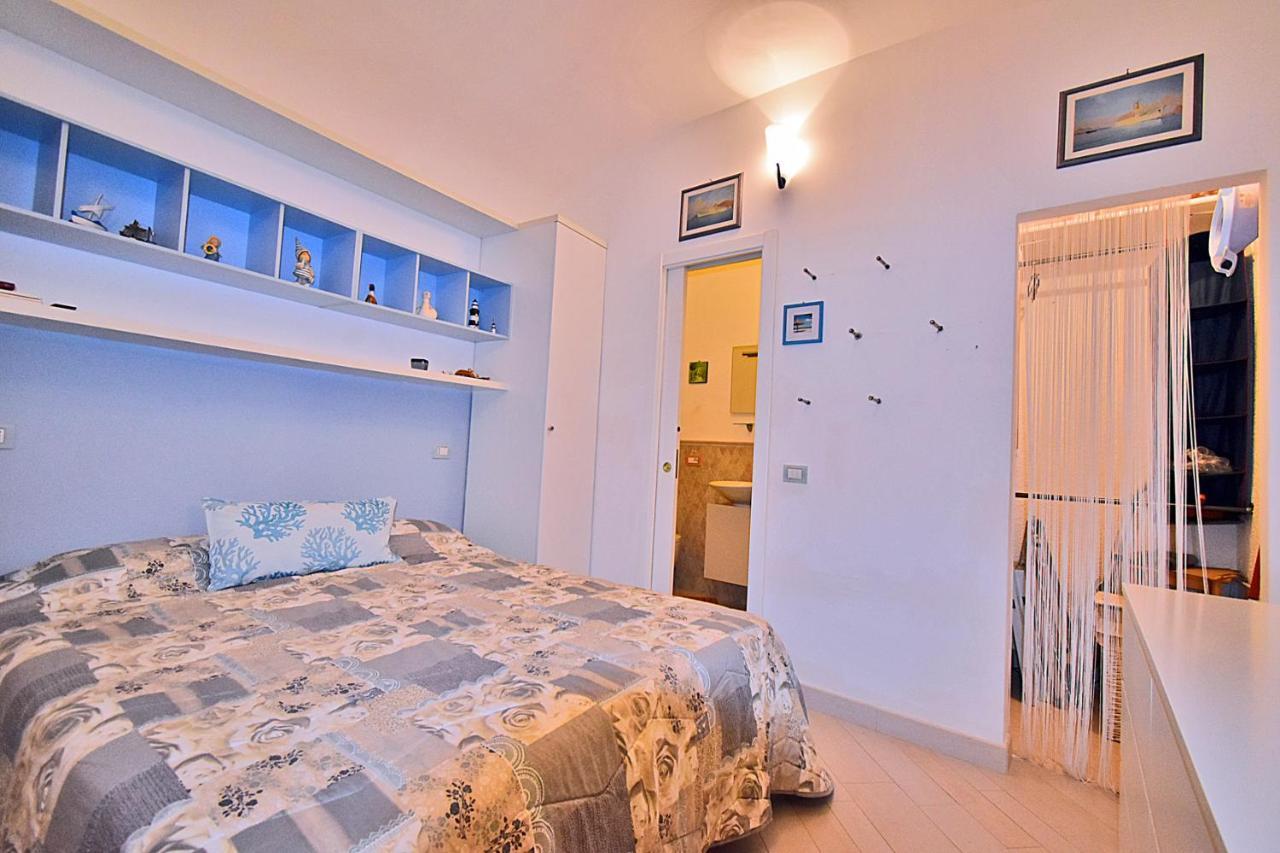 Apartament La Tana Del Poeta Lerici Zewnętrze zdjęcie
