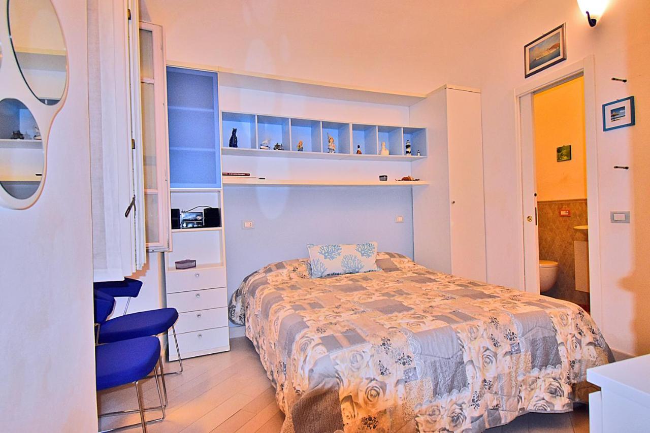 Apartament La Tana Del Poeta Lerici Zewnętrze zdjęcie