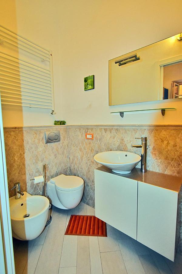 Apartament La Tana Del Poeta Lerici Zewnętrze zdjęcie