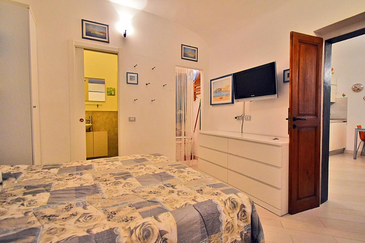 Apartament La Tana Del Poeta Lerici Zewnętrze zdjęcie